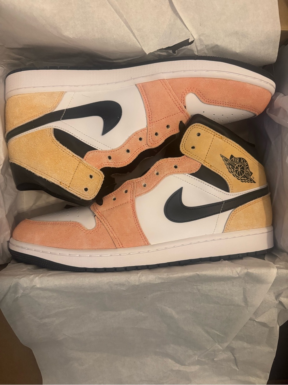 Nike Air Jordan 1 mid SE Size 14: dx 4332 800-Magic Ember & Sundial. Brand New!